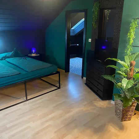 Valdorf Doppelzimmer Хостел Флото